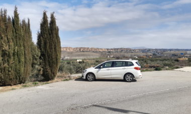 Encuentre un coche de alquiler en España
